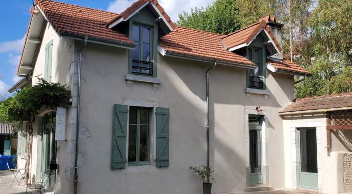 Rénovation de murs anciens, Pau